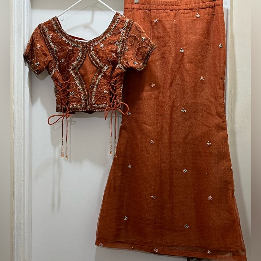 Elegant orange beaded lehenga skirt with blouse and dupatta - Picture 4 of 6